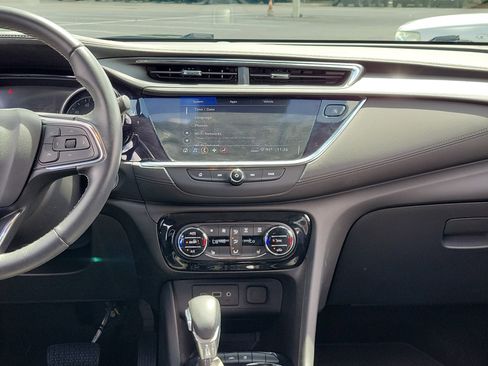 Used 2023 Buick Encore GX Select FWD image 19