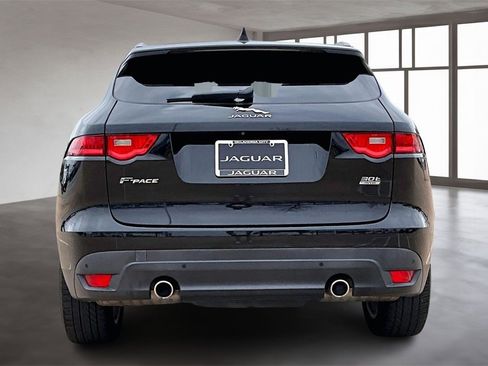 Used 2019 Jaguar F-PACE Portfolio image 4