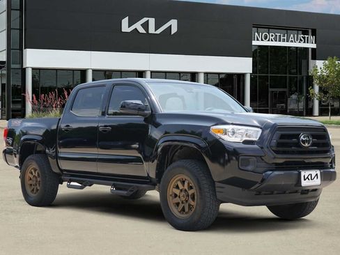 Used 2023 Toyota Tacoma SR AWD/4WD image 7