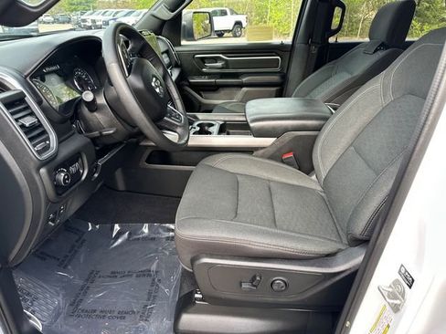 Used 2025 RAM 1500 Big Horn AWD/4WD image 30