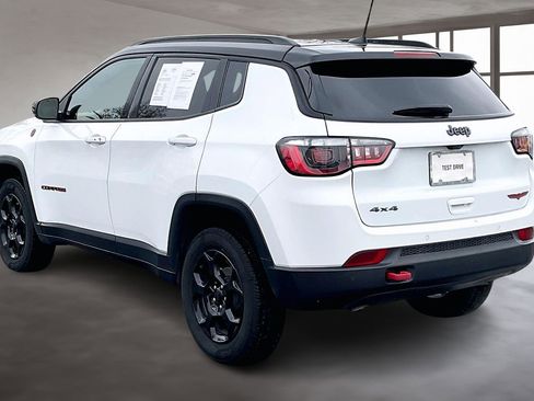 Used 2023 Jeep Compass Trailhawk image 4
