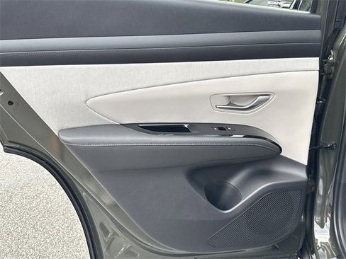 New 2026 Hyundai Tucson Limited image 13