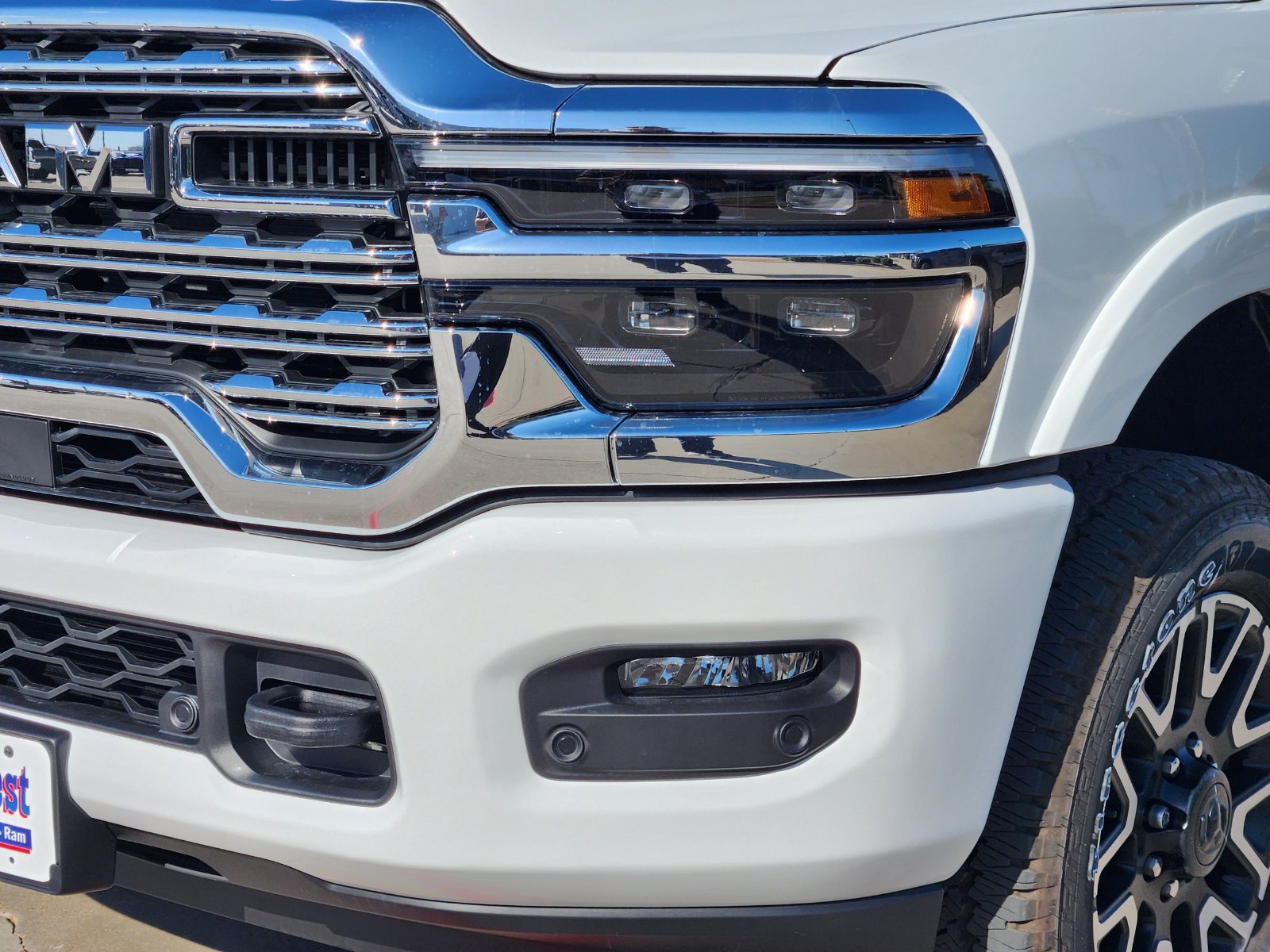 New 2027 RAM 2500 Limited AWD/4WD image 9