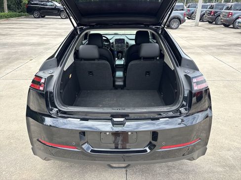 Used 2014 Chevrolet Volt Premium w/ Premium Trim Package FWD image 30