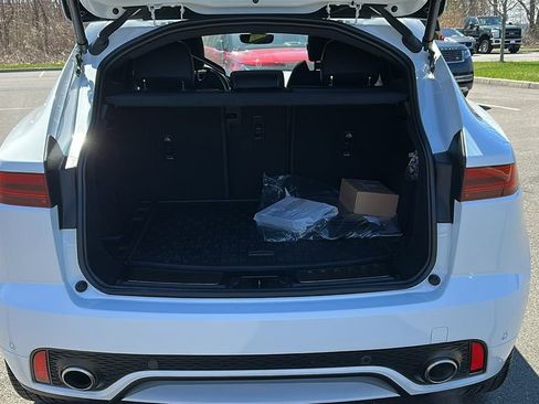 Used 2024 Jaguar E-PACE R-Dynamic SE image 24