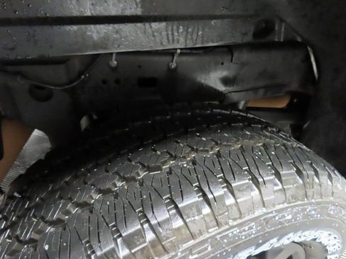 Used 2022 RAM 2500 Laramie w/ Night Edition image 31