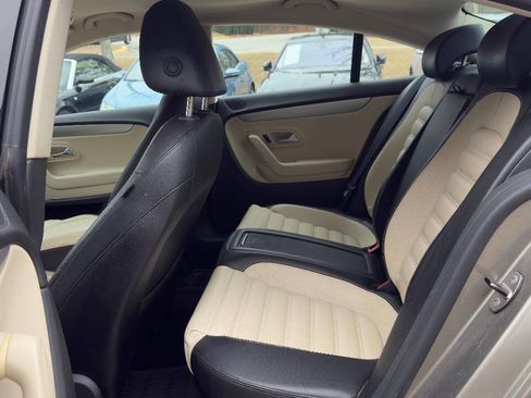 Used 2012 Volkswagen CC Sport image 27