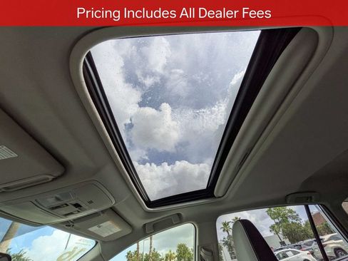 Used 2016 Toyota RAV4 XLE AWD/4WD image 22