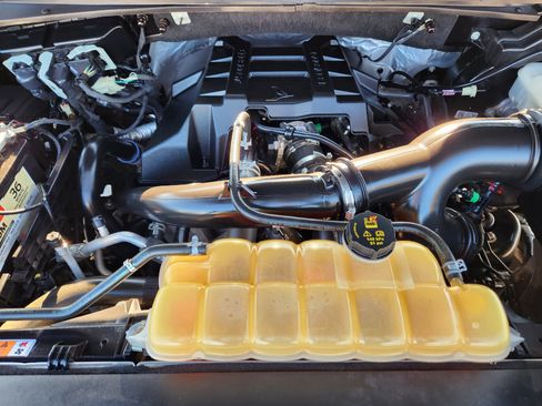 Used 2018 Ford F150 XLT w/ Equipment Group 302A Luxury image 29