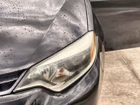 Used 2016 Toyota Corolla LE FWD image 24