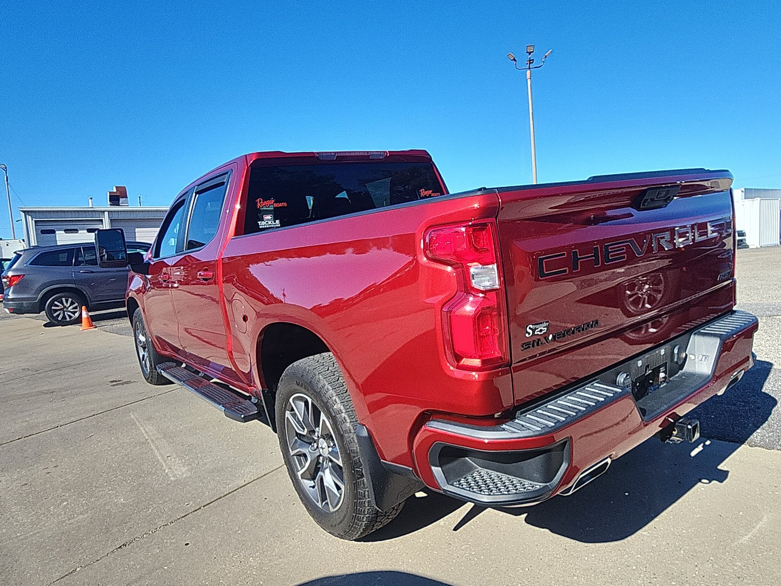 Used 2023 Chevrolet Silverado 1500 RST AWD/4WD image 3
