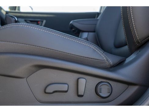 New 2026 Subaru Outback Limited AWD/4WD image 16