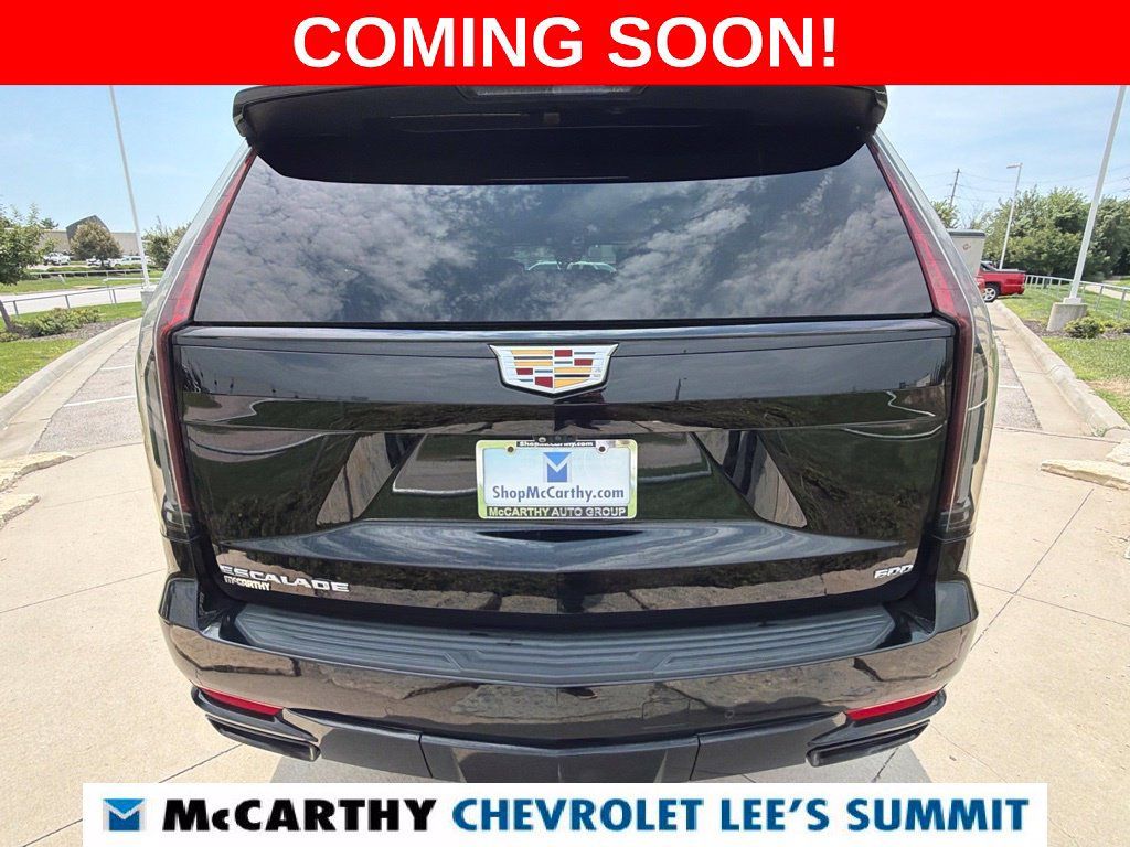 Used 2023 Cadillac Escalade ESV Sport w/ Touring Package AWD/4WD image 14