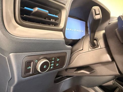 Used 2026 Ford Maverick Lobo AWD/4WD image 24