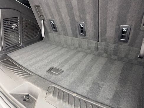 Used 2025 Chevrolet Tahoe LT image 83