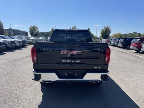 New 2026 GMC Sierra 1500 SLT w/ SLT Premium Package image 6