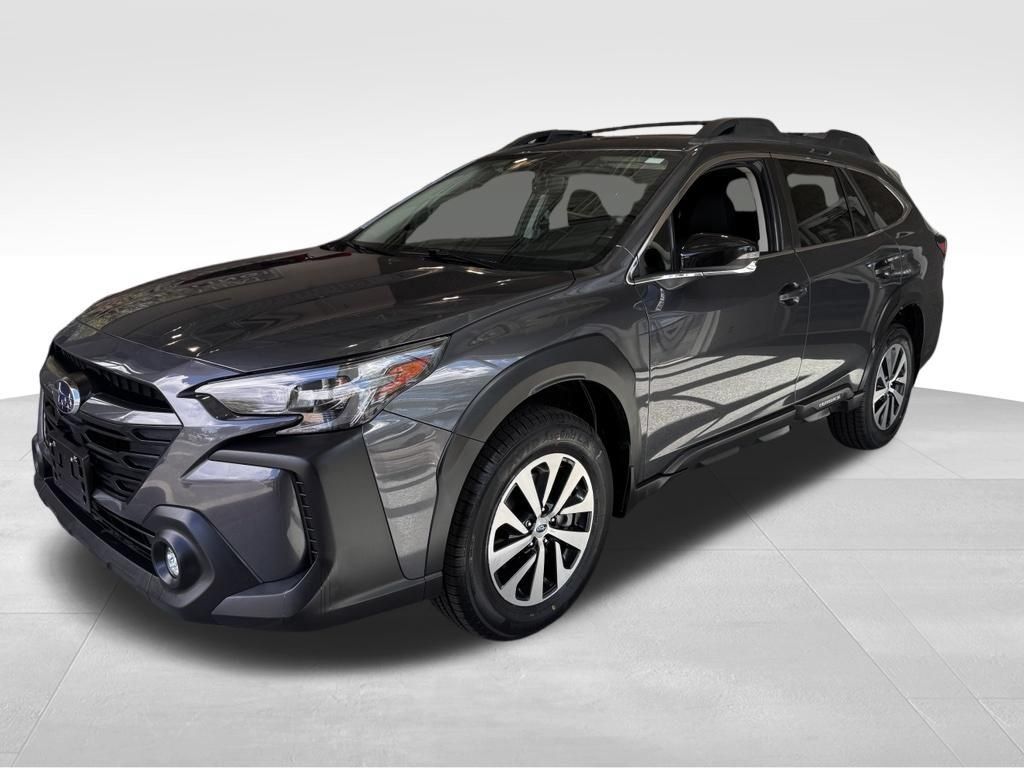 Used 2024 Subaru Outback Premium AWD/4WD image 3