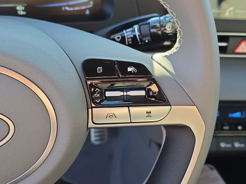 New 2026 Hyundai Elantra SEL Sport Premium image 26