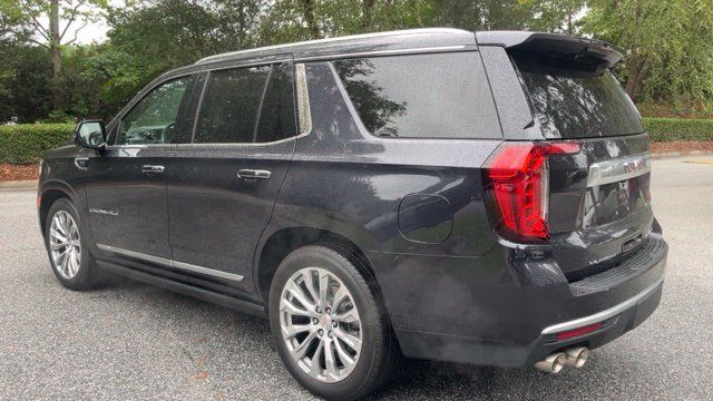 Used 2024 GMC Yukon Denali w/ Advanced Technology Package AWD/4WD image 7