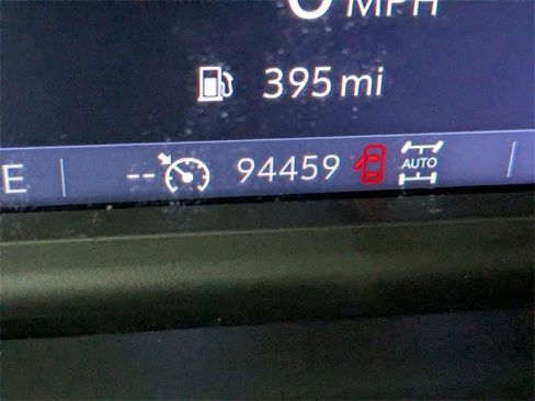 Used 2021 Chevrolet Tahoe LT image 19