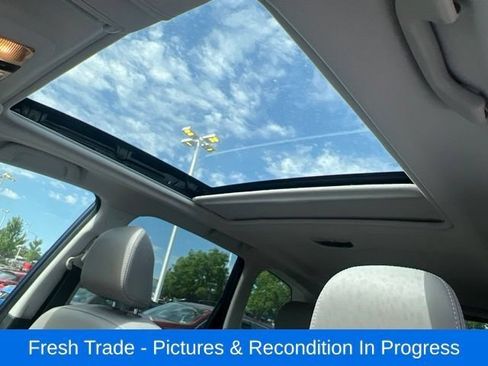 Used 2018 Subaru Forester 2.5i Limited AWD/4WD image 18
