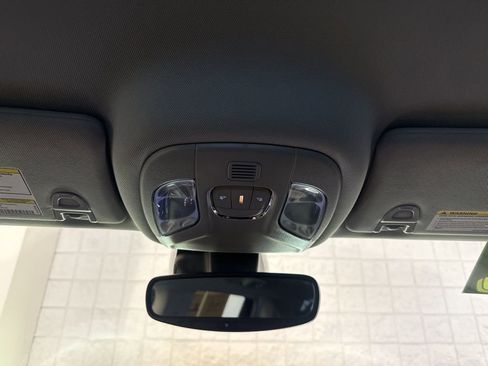 Used 2022 Jeep Compass Limited image 27