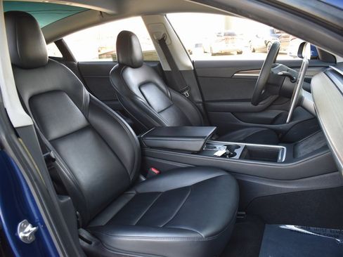 Used 2021 Tesla Model 3 Standard Range Plus image 18