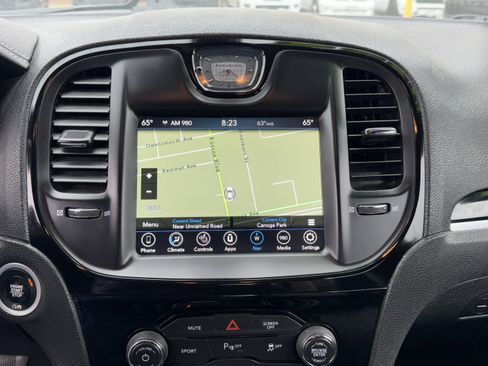 Certified 2021 Chrysler 300 S image 29