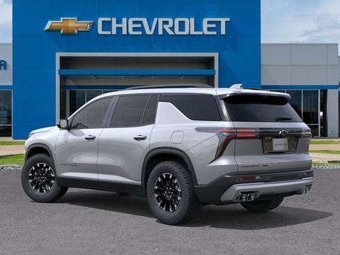 New 2026 Chevrolet Traverse Z71 w/ Driver Confidence Package AWD/4WD image 3