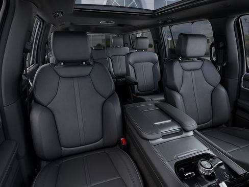 New 2026 Jeep Grand Wagoneer Limited AWD/4WD image 19