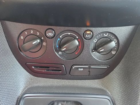 Used 2015 Ford Transit Connect XL FWD image 26