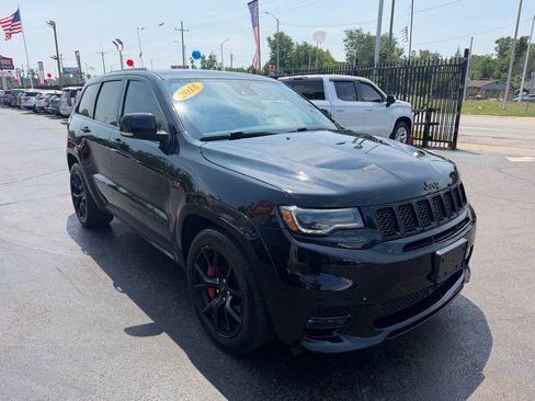 Used 2018 Jeep Grand Cherokee SRT w/ Trailer Tow Group IV AWD/4WD image 3