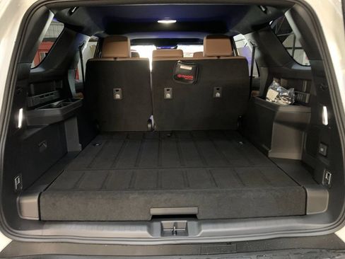 New 2026 Toyota 4Runner Limited image 17