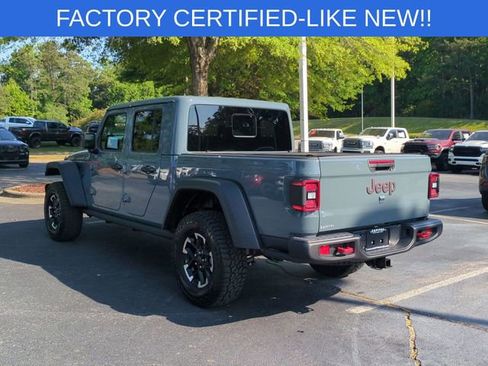 Certified 2025 Jeep Gladiator Rubicon w/ Convenience Group AWD/4WD image 3