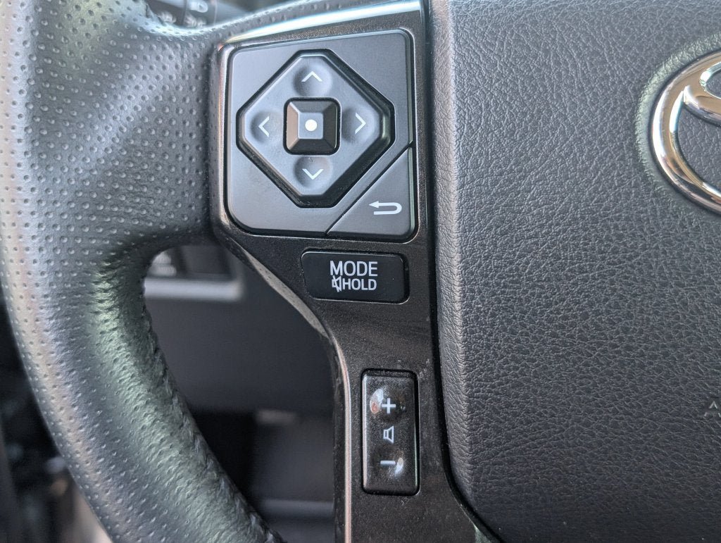 Certified 2019 Toyota 4Runner Limited AWD/4WD image 15