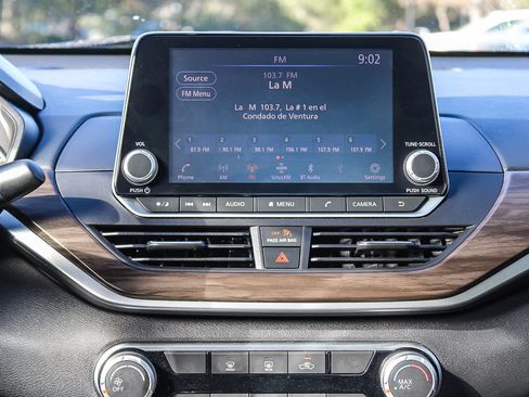 Used 2023 Nissan Altima 2.5 SV image 14