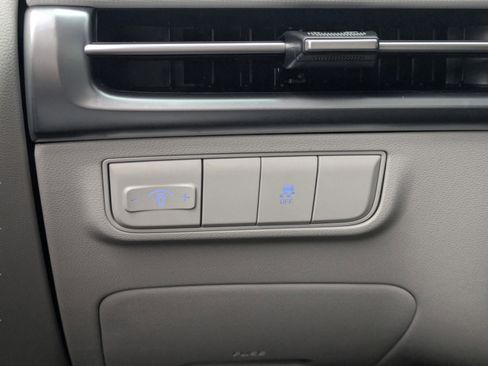 New 2026 Hyundai Tucson SE image 28