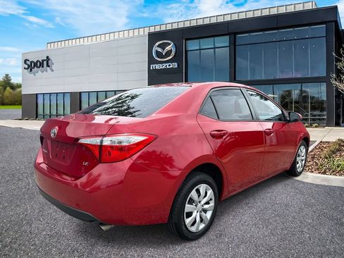 Used 2014 Toyota Corolla LE FWD image 3