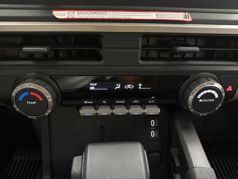 Used 2024 Toyota Tacoma SR image 18