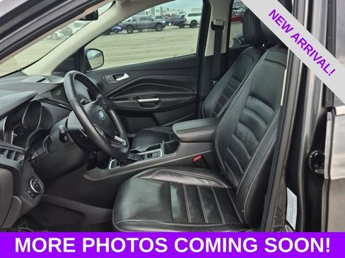 Used 2018 Ford Escape Titanium w/ Ford Safe & Smart Package AWD/4WD image 5
