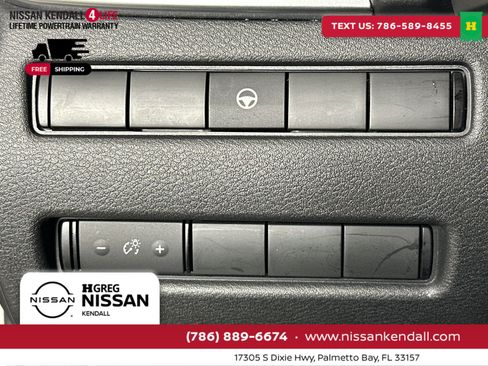 Certified 2023 Nissan Rogue SV image 22