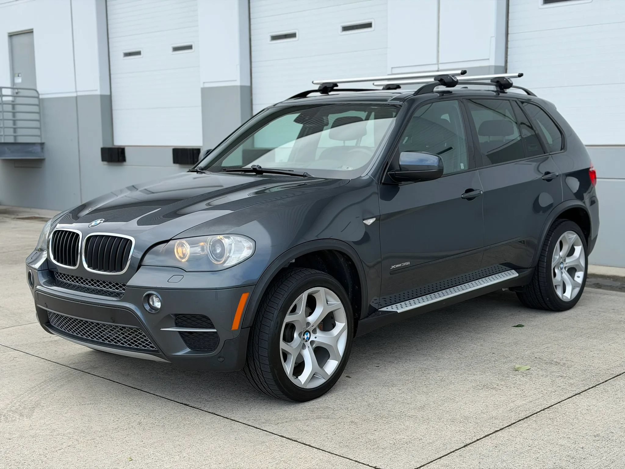 Used 2011 BMW X5 xDrive35i AWD/4WD image 2