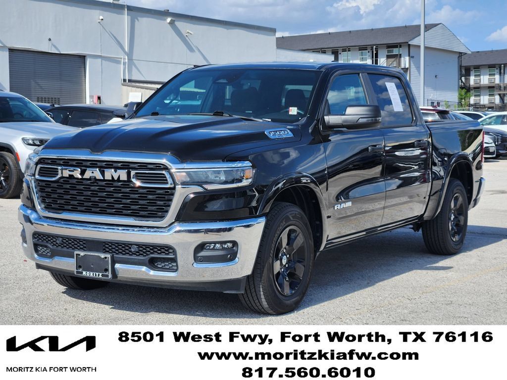 Used 2025 RAM 1500 Big Horn AWD/4WD image 3