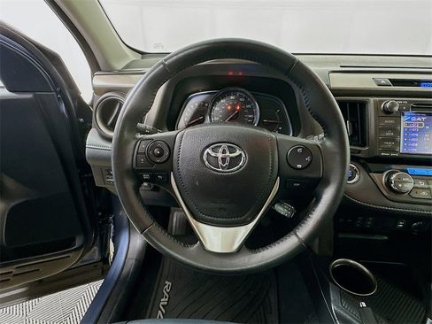 Used 2013 Toyota RAV4 Limited image 12