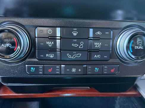 Used 2020 Ford F150 King Ranch w/ Equipment Group 601A Luxury image 32