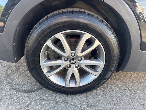 Used 2014 Hyundai Santa Fe Sport 2.0T AWD/4WD image 12