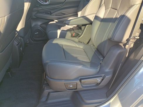 Certified 2025 Subaru Ascent Limited w/ Popular Package #2 image 16