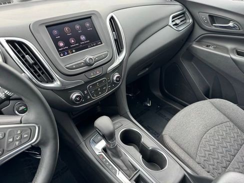 Certified 2024 Chevrolet Equinox LT image 15