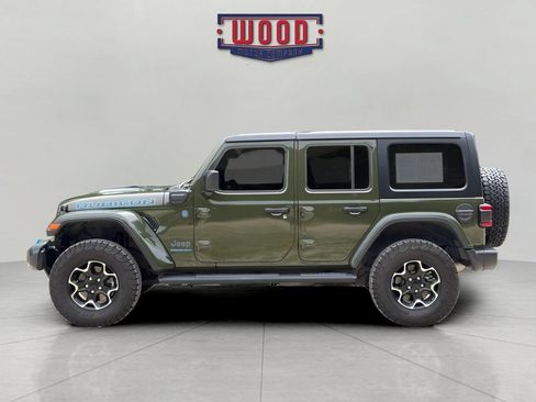 Used 2023 Jeep Wrangler Unlimited Rubicon 4xe w/ Cold Weather Group AWD/4WD image 4