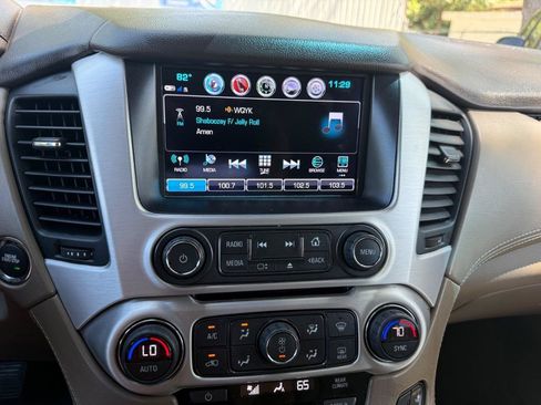 Used 2017 GMC Yukon SLT w/ Open Road Package RWD image 19
